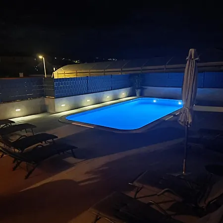 Apartment Aa 2