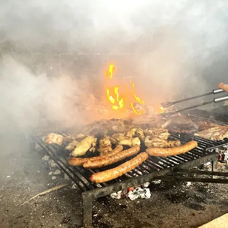 Апартаменты Aa 2 Трогир