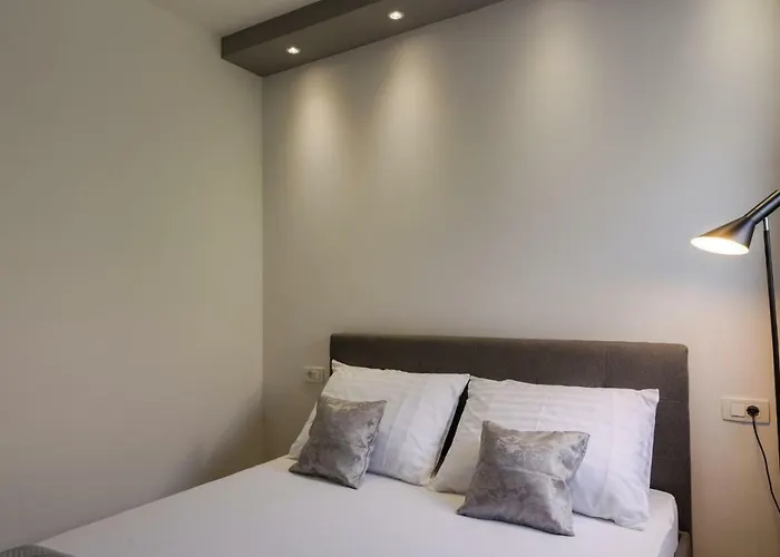 Aa 2 Appartement Trogir