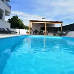 Aa 2 Apartament Trogir